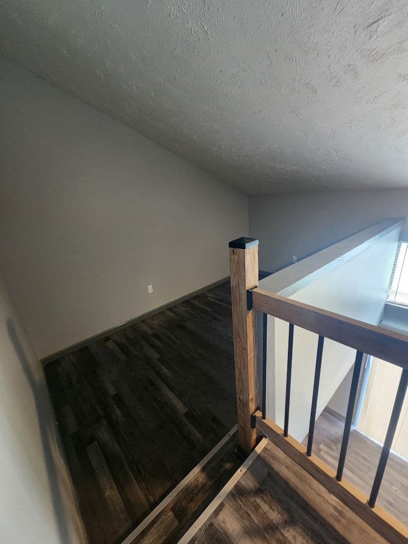 Omaha Apartment: 3816 109th Plaza