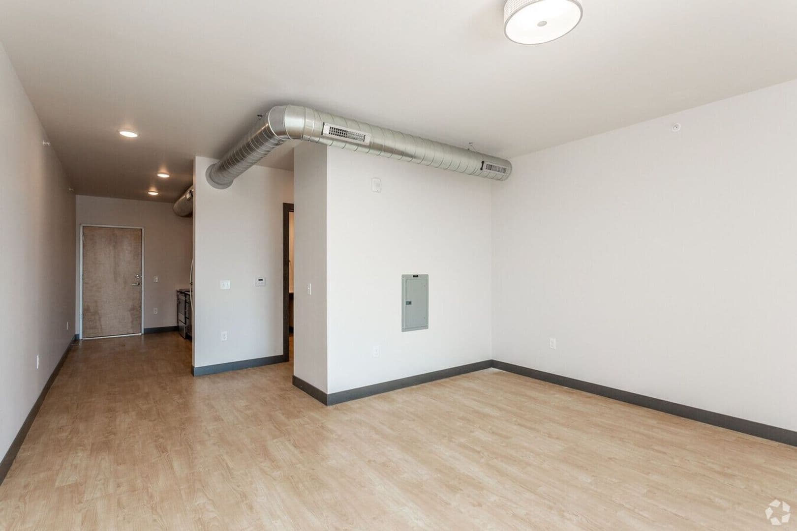 Cedar Rapids Apartment: 245 2nd Street SW