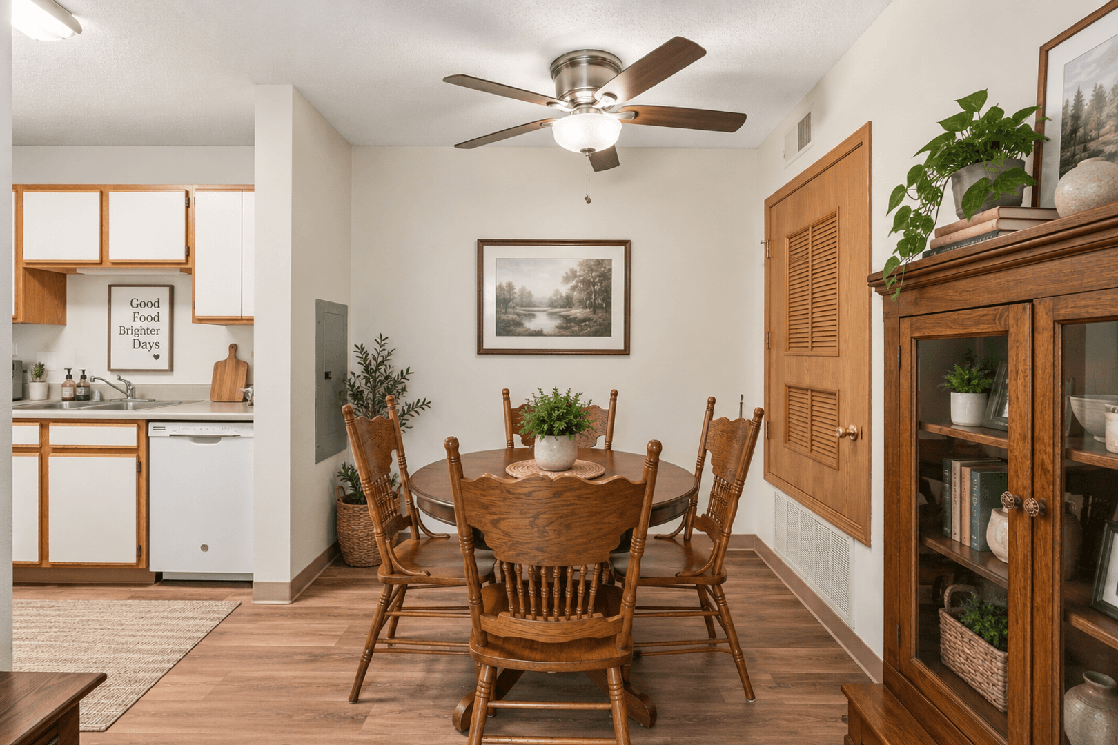 Marion Apartment: 3910-3920 Highway 151
