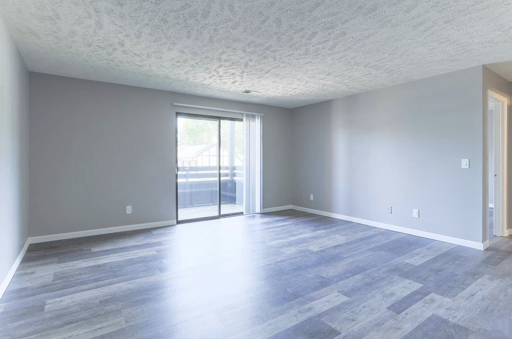 Omaha Apartment: 10505 Evans Plaza