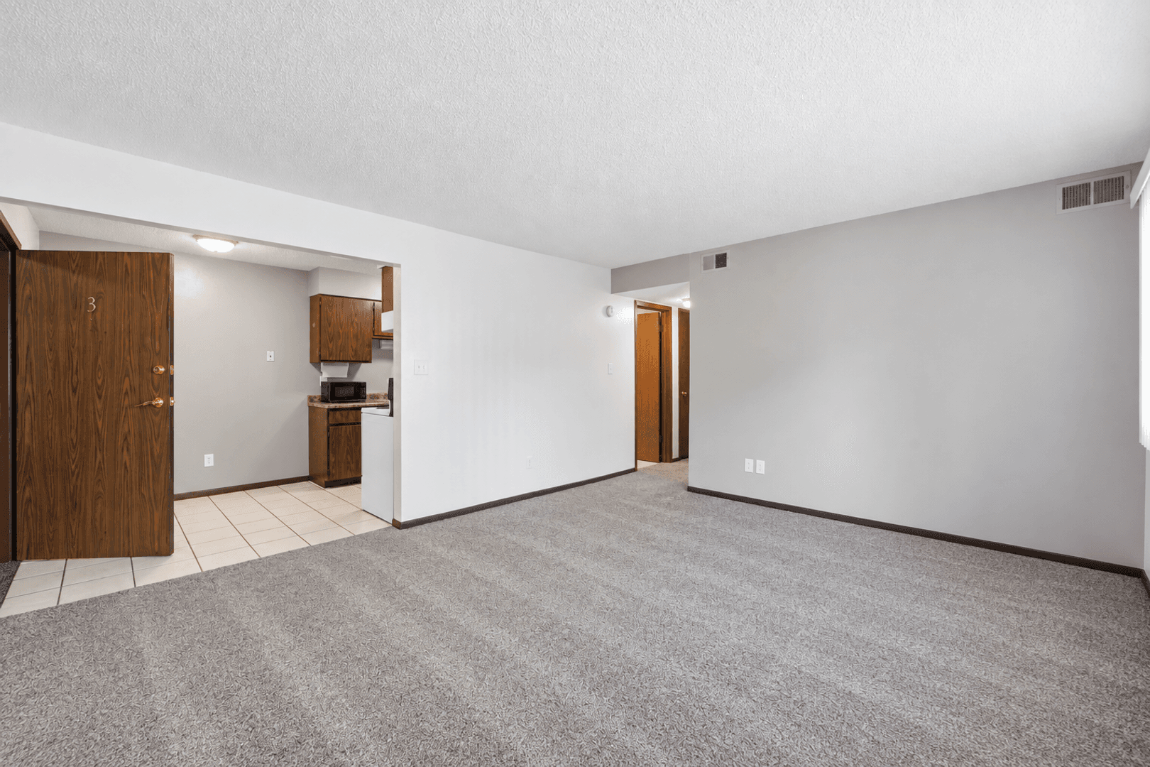 Waterloo Apartment: 1105 Kent Circle