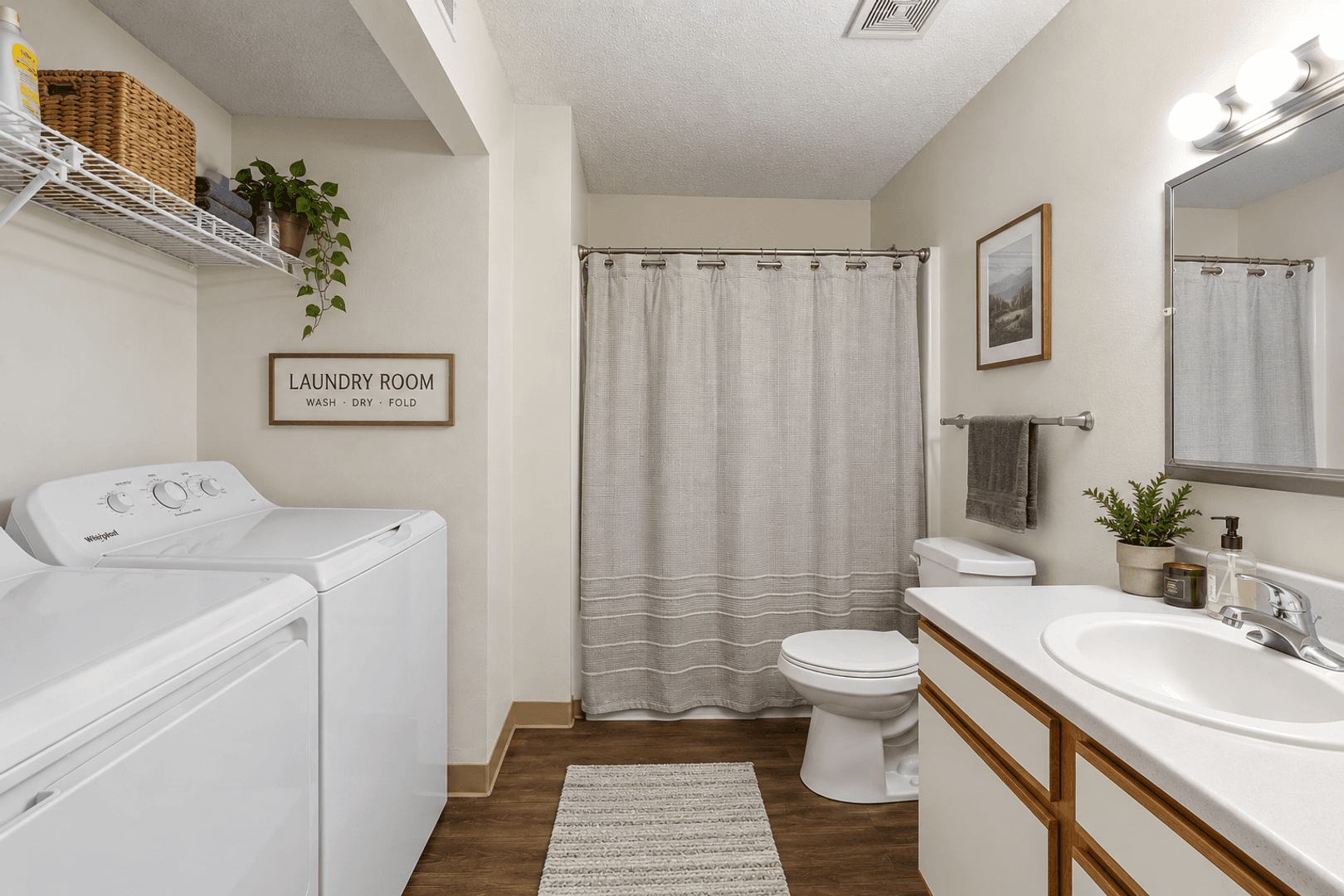 Marion Apartment: 3910-3920 Highway 151