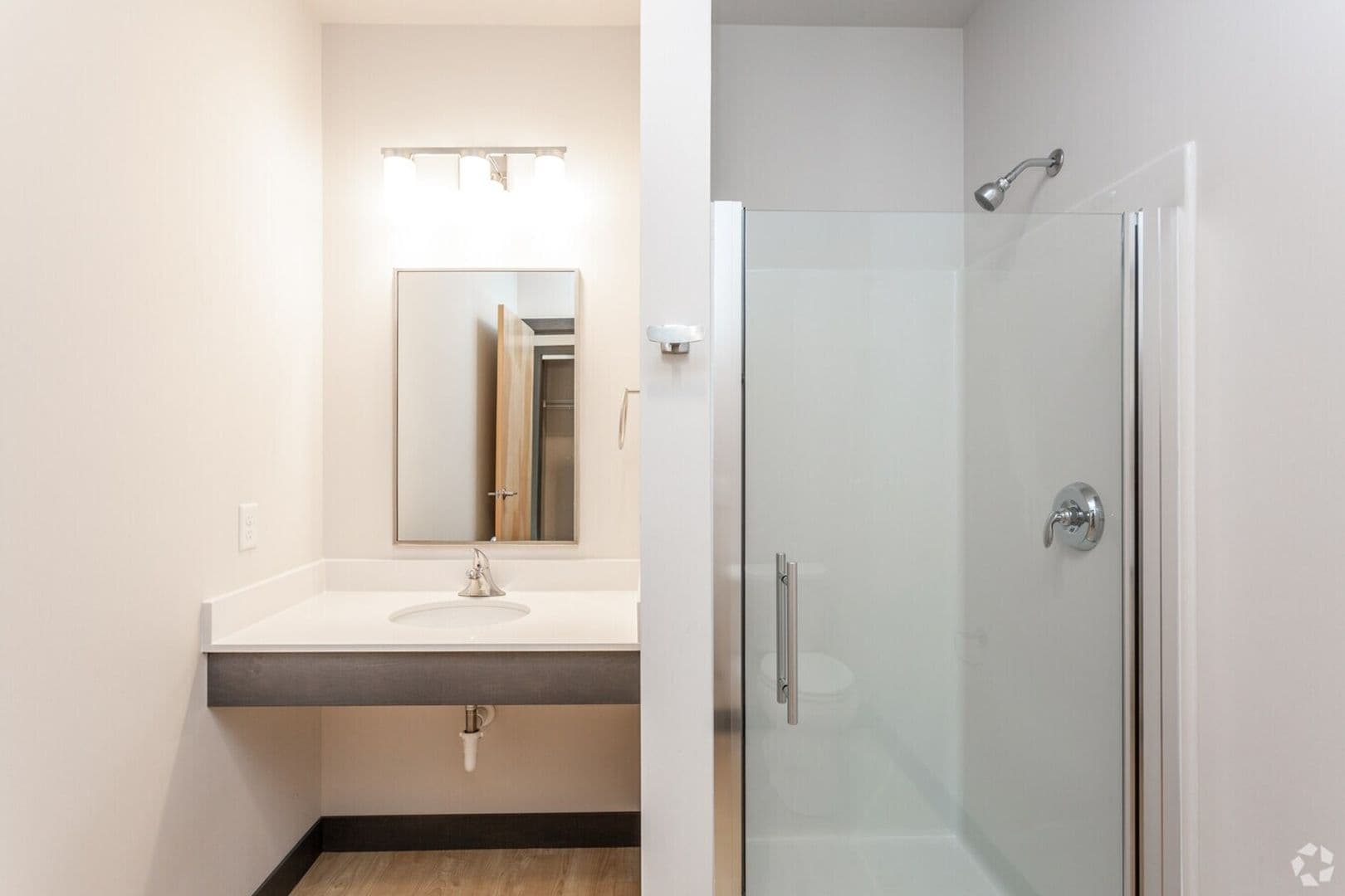Cedar Rapids Apartment: 245 2nd Street SW