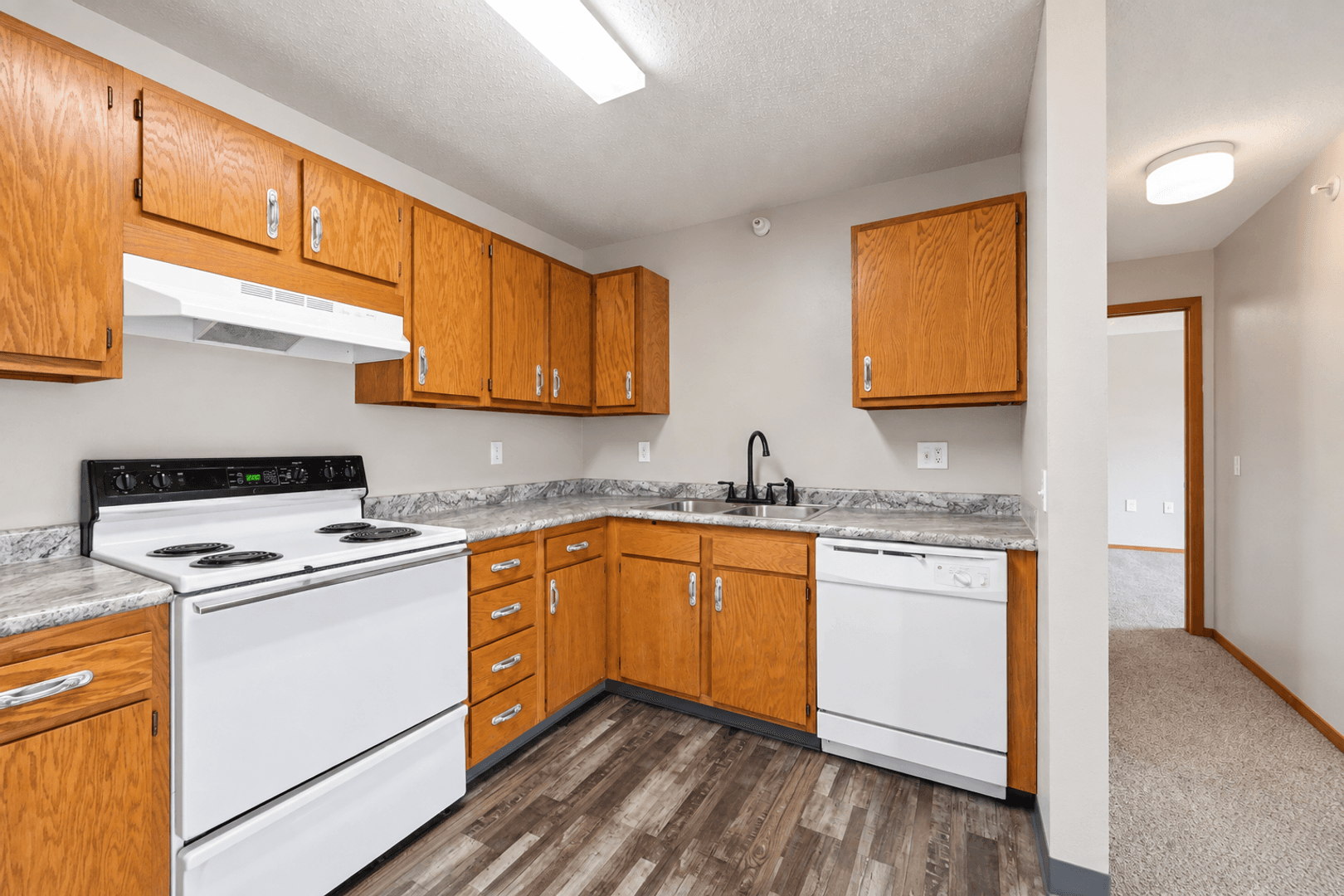 Waverly Apartment: 701 16th Street SW