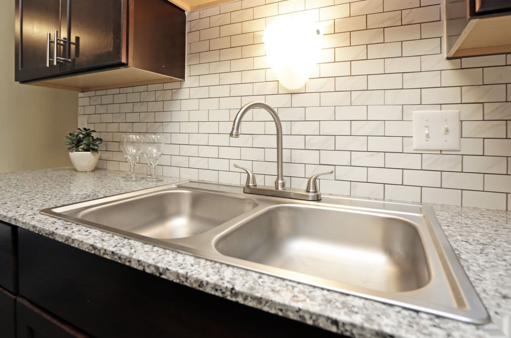 Omaha Apartment: 10505 Evans Plaza