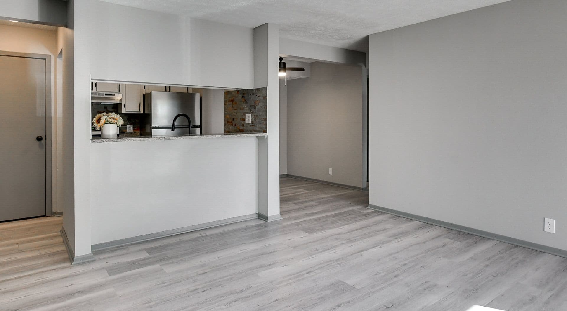 Omaha Apartment: 3816 109th Plaza