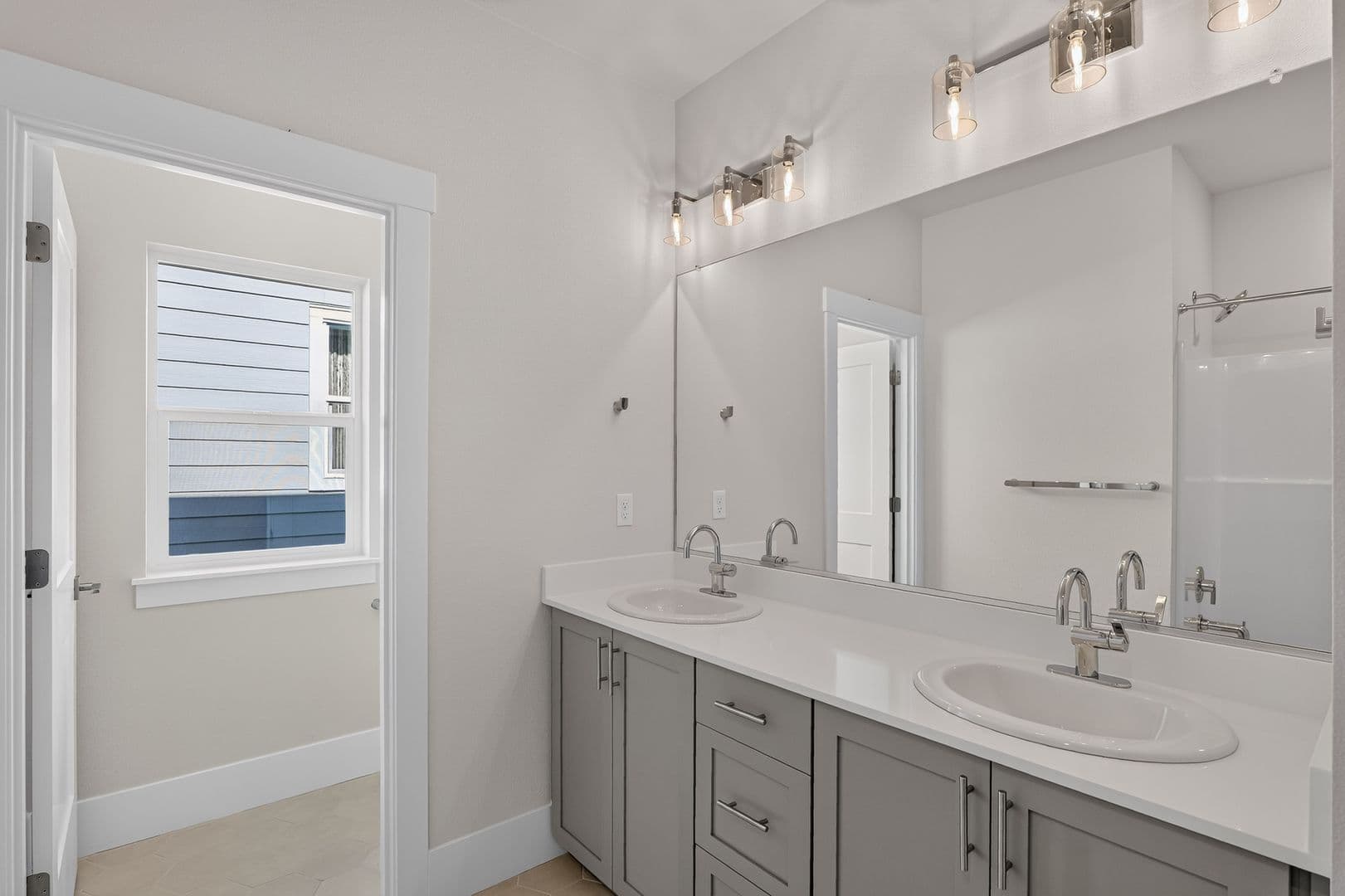 Beaverton House: 11810 SW 182nd Ave
