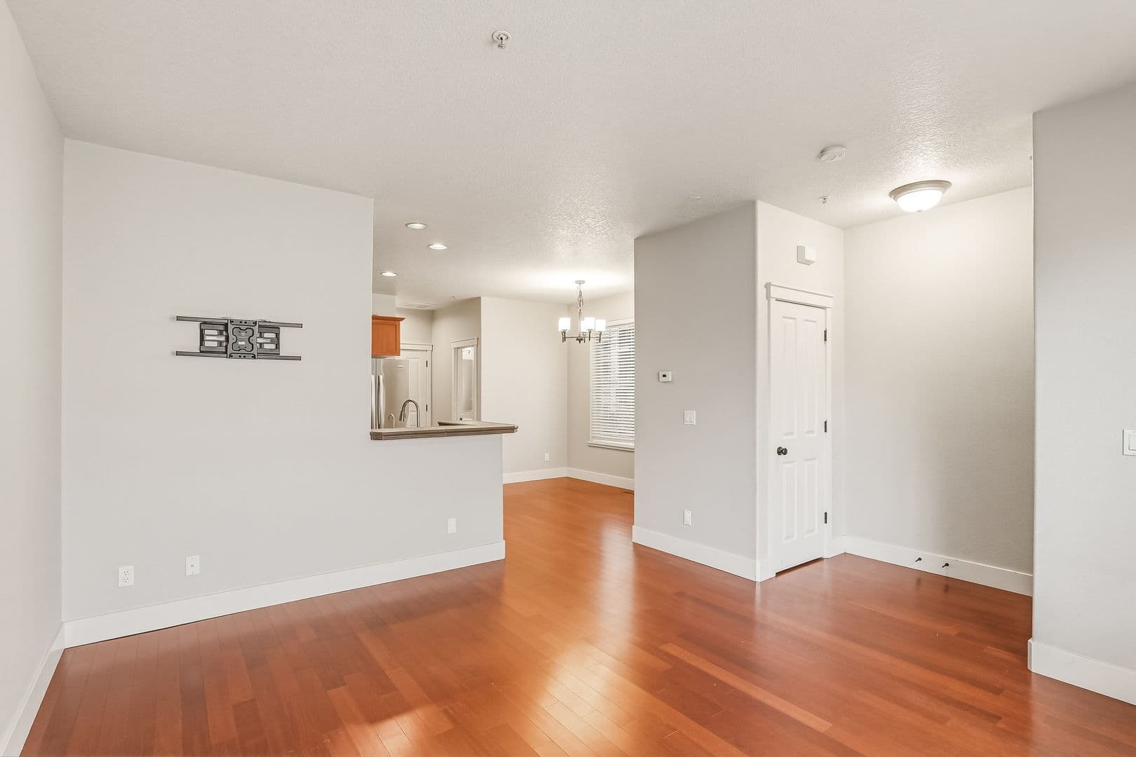 Wilsonville Townhome: 29246 SW Villebois Drive S.