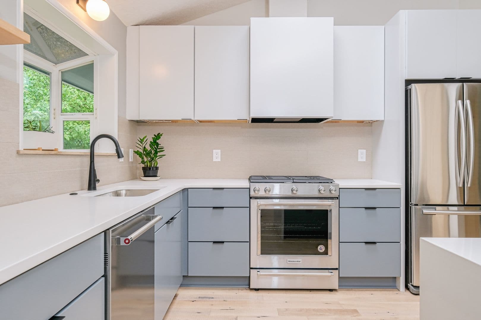 Lake Oswego House: 1698 Aspen St