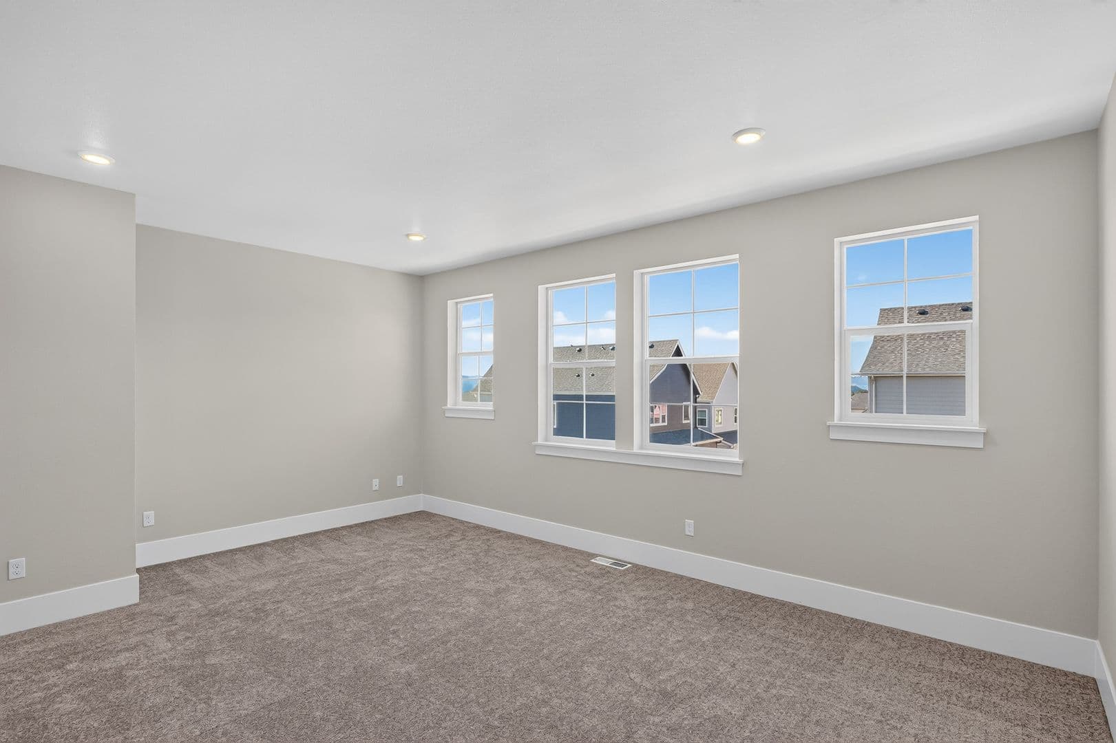 Beaverton House: 11810 SW 182nd Ave