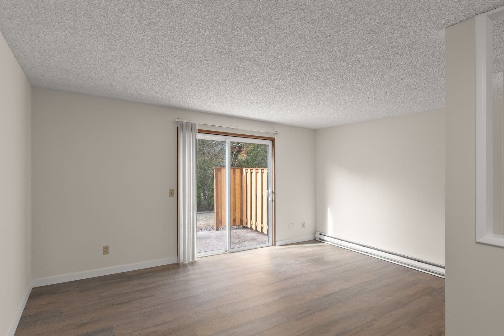 Beaverton Townhome: 17146 SW Alexander St