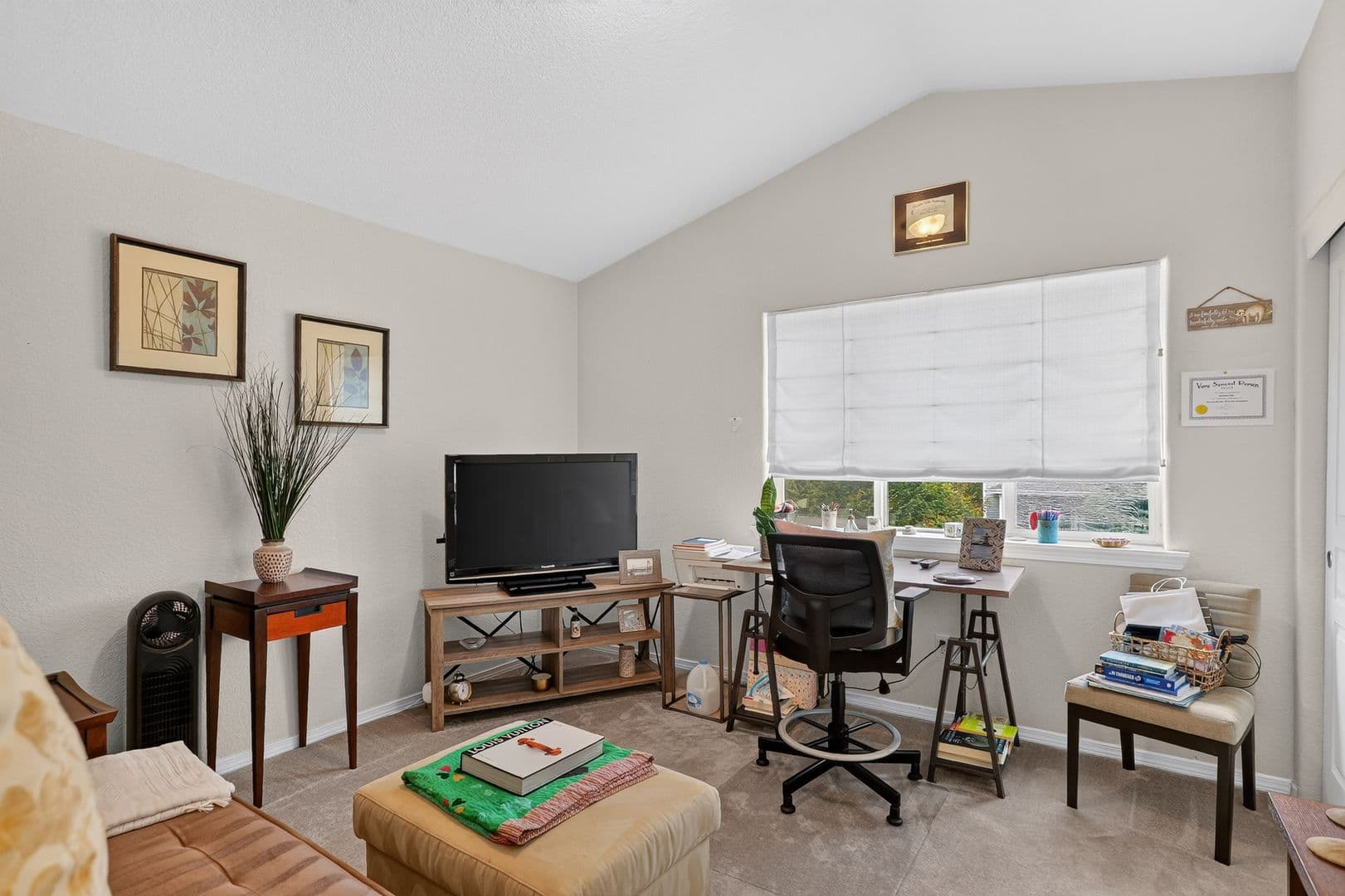 Portland Condo: 719 SE 148th Ave, Unit #A