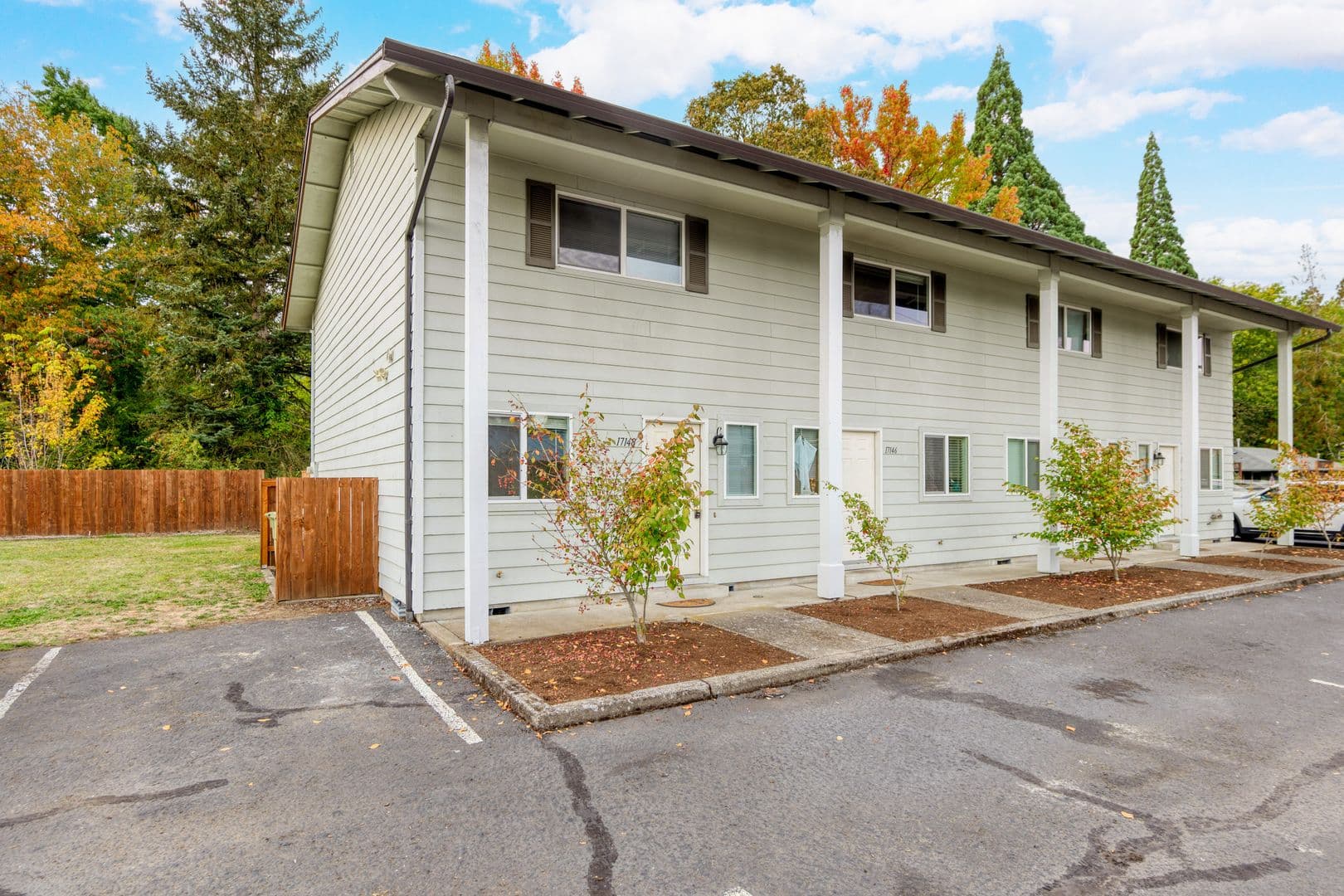 Beaverton Townhome: 17146 SW Alexander St