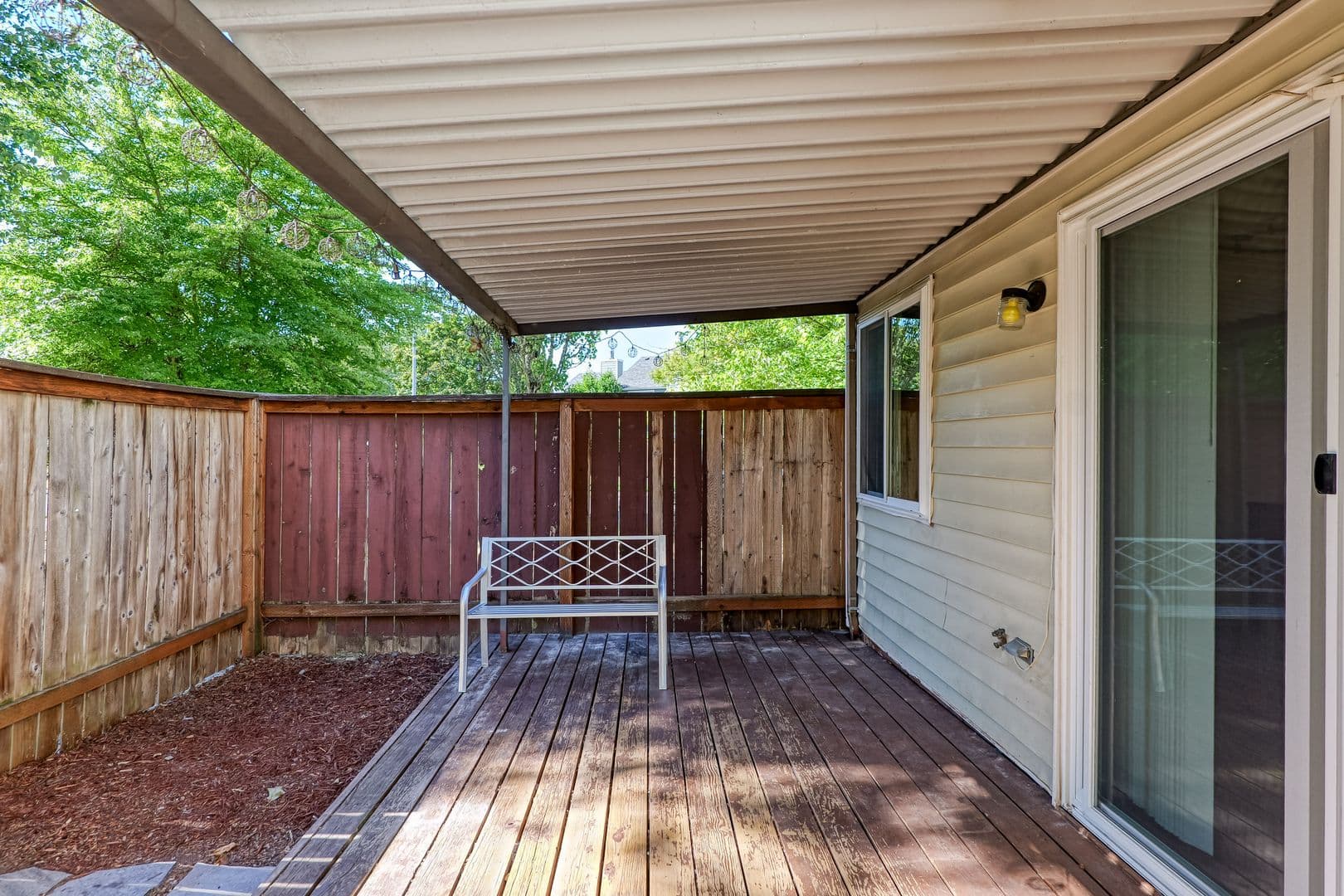 Beaverton Townhome: 5751 SW 204th Place