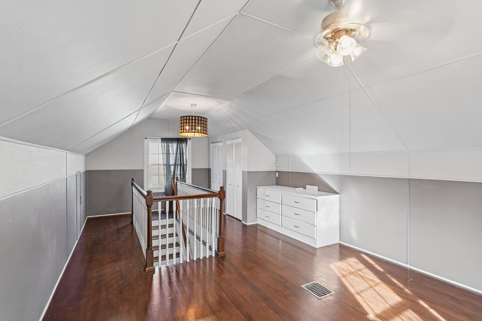 Portland House: 8213 N. Peninsular Avenue
