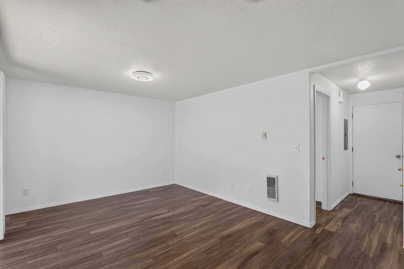 Beaverton Townhome: 4223 SW 159th Ave, unit #A