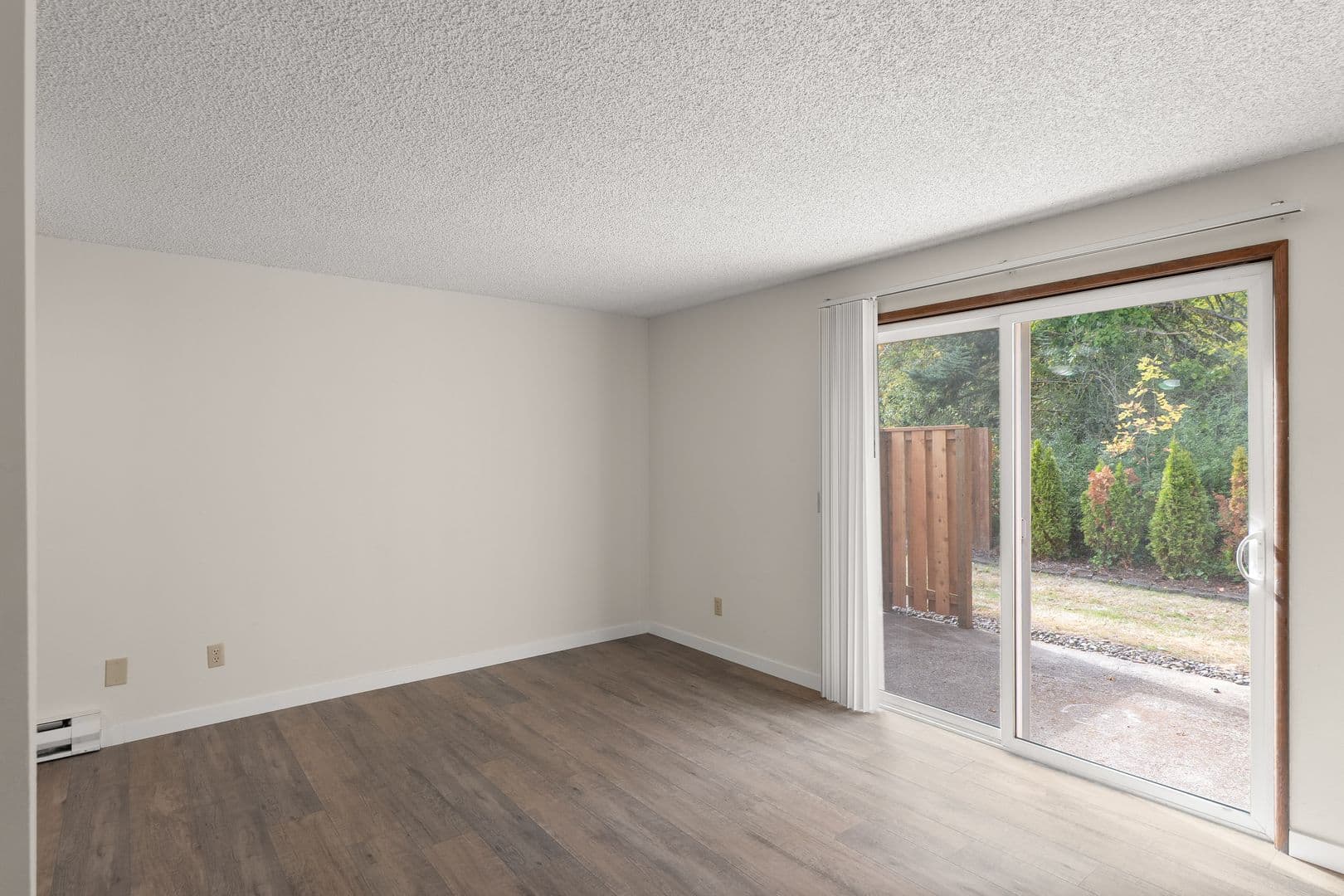 Beaverton Townhome: 17146 SW Alexander St
