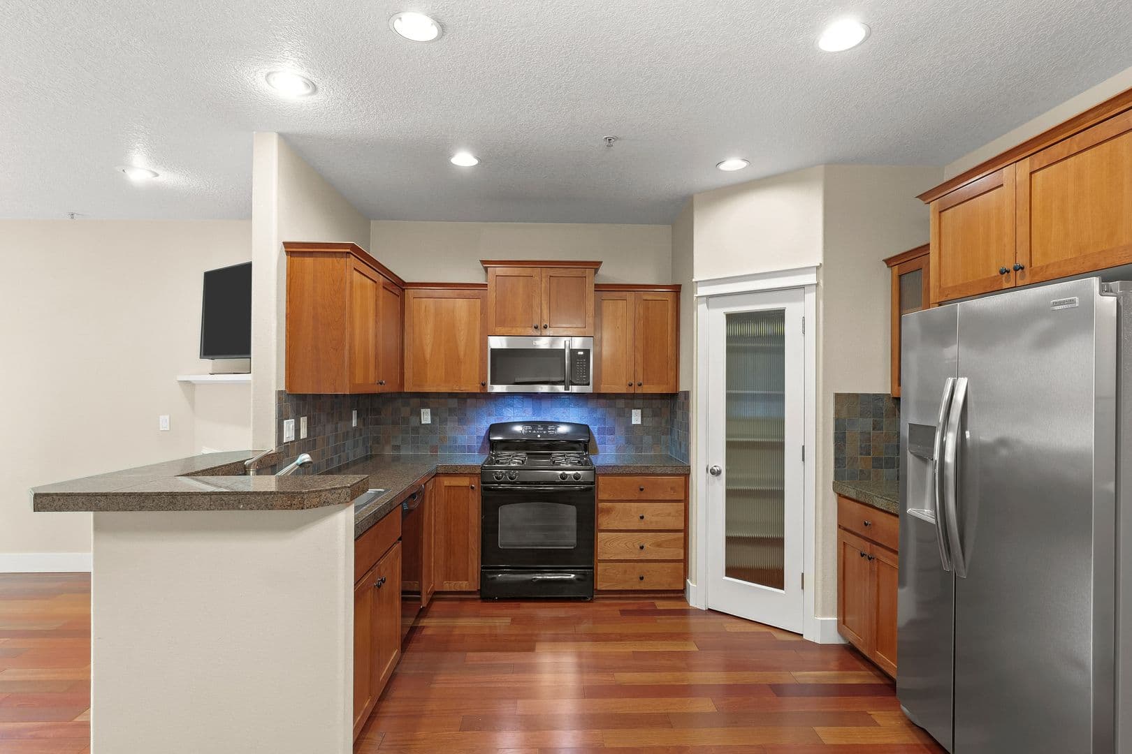 Wilsonville Townhome: 29259 SW Villebois Drive S.