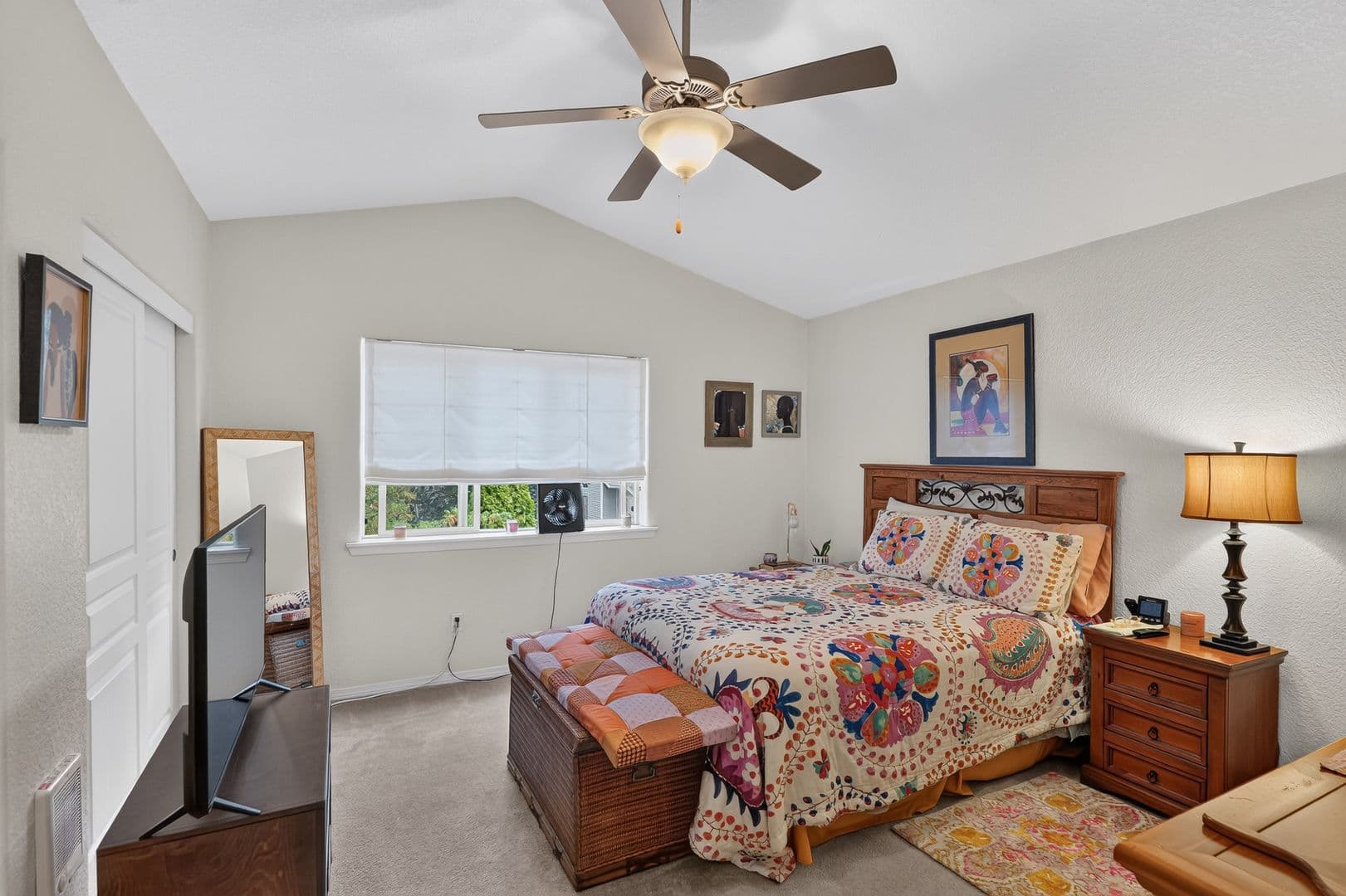 Portland Condo: 719 SE 148th Ave, Unit #A