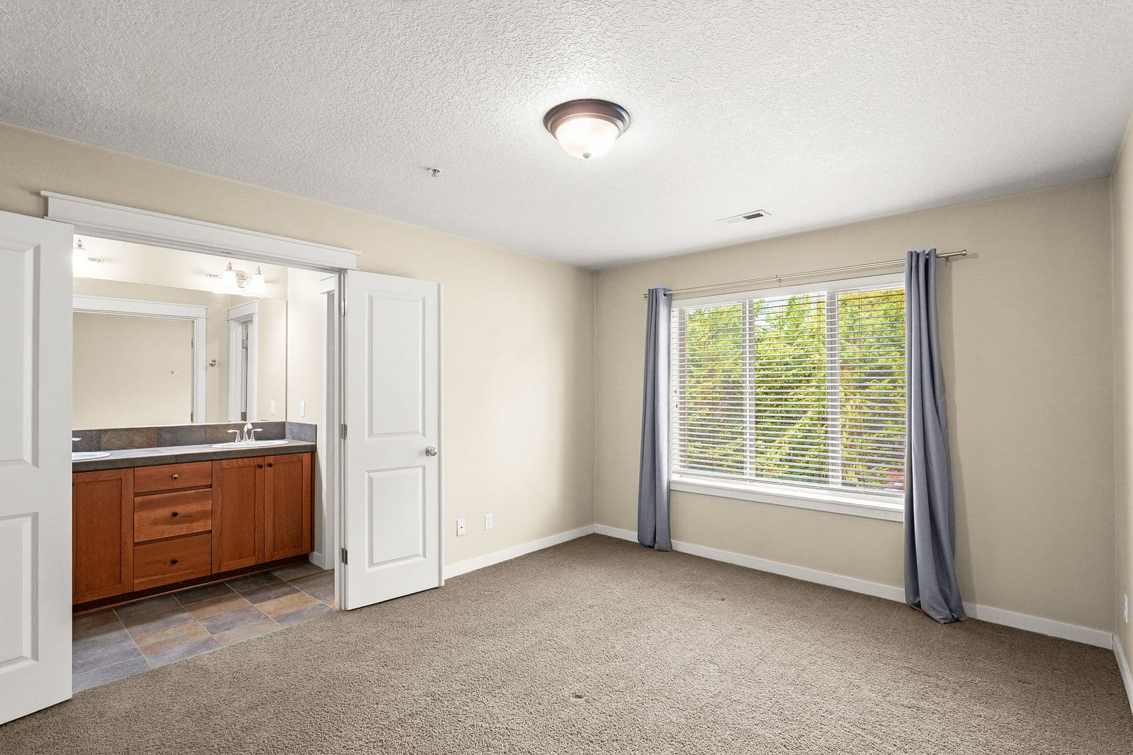 Wilsonville Townhome: 29259 SW Villebois Drive S.