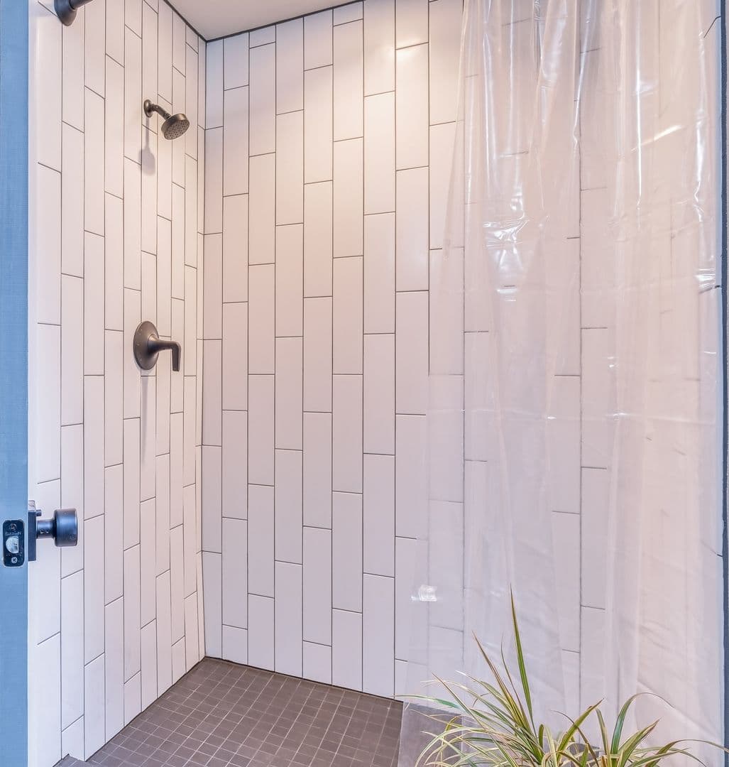 Lake Oswego House: 1698 Aspen St