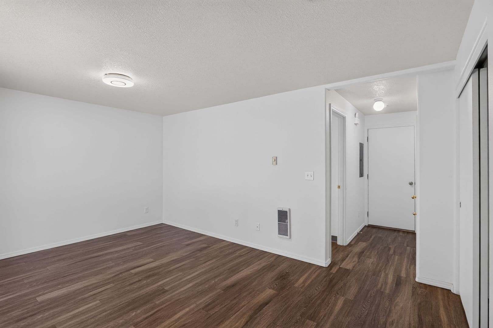 Beaverton Townhome: 4223 SW 159th Ave, unit #A