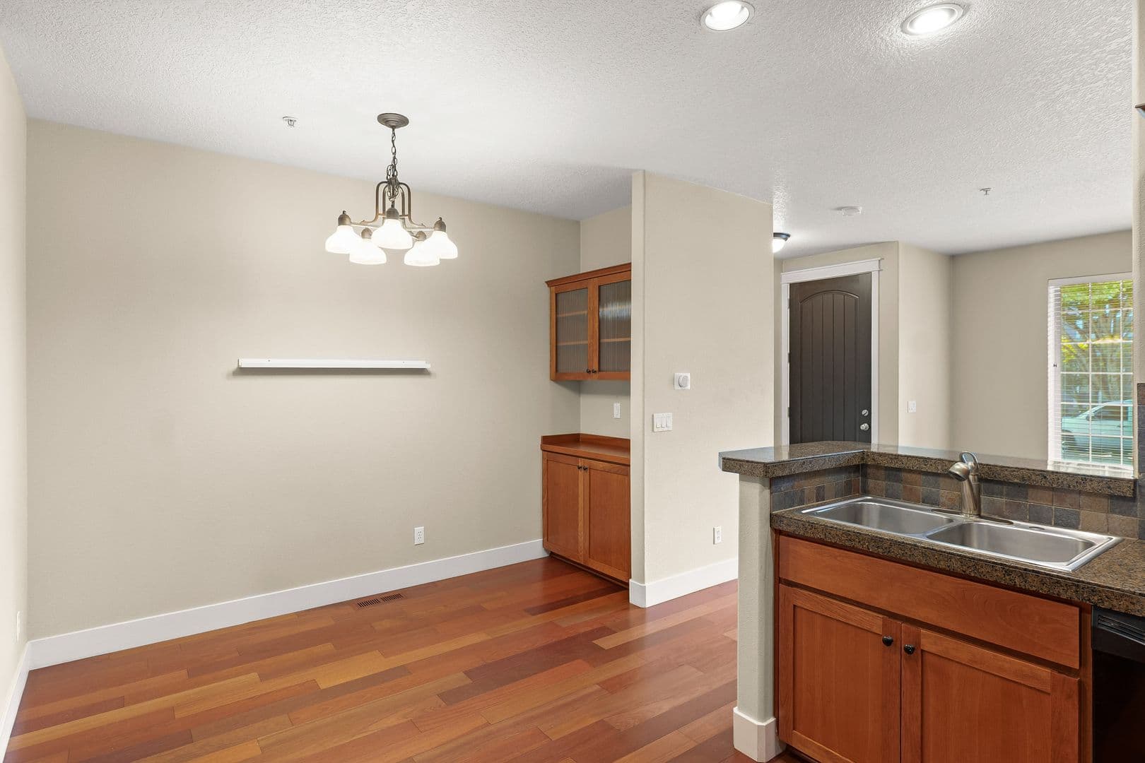 Wilsonville Townhome: 29259 SW Villebois Drive S.