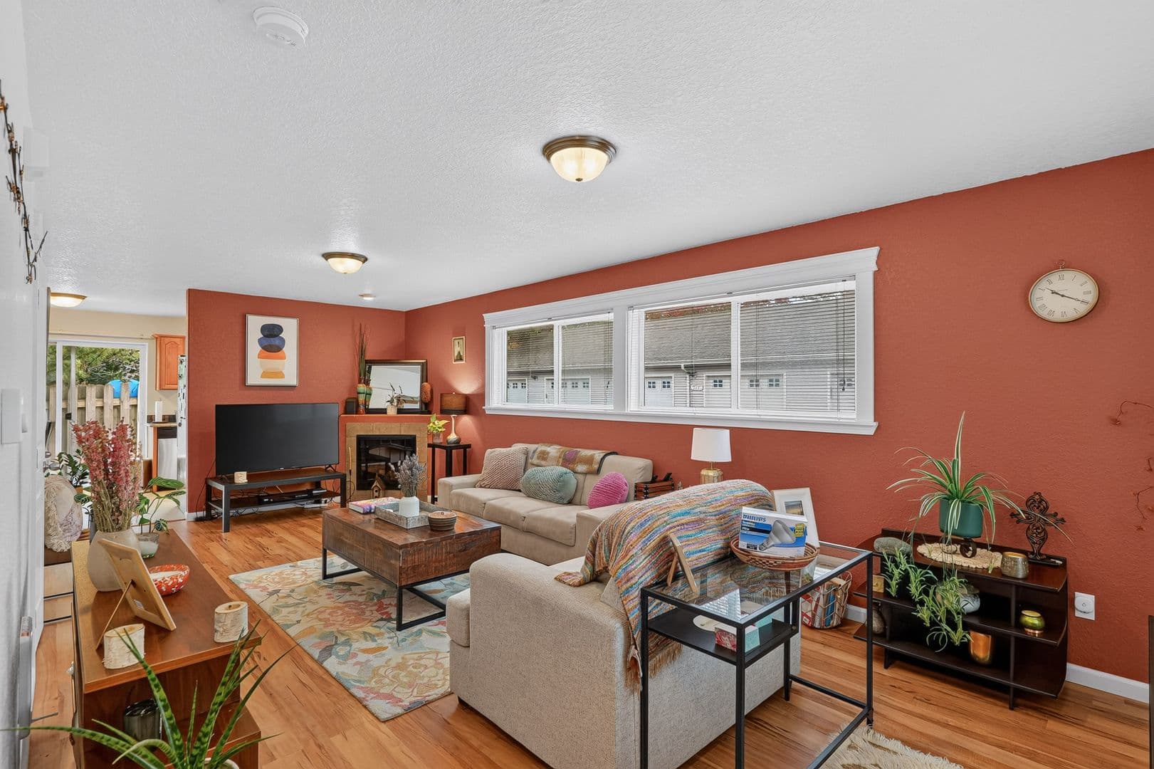 Portland Condo: 719 SE 148th Ave, Unit #A