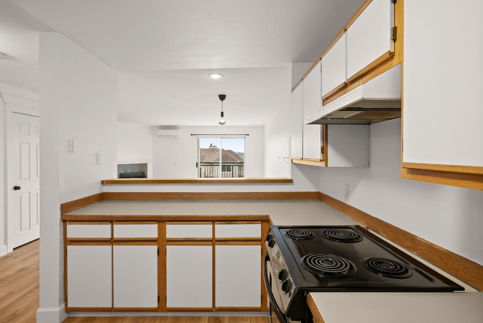 West Linn House: 6301 White Tail Dr Apt 51