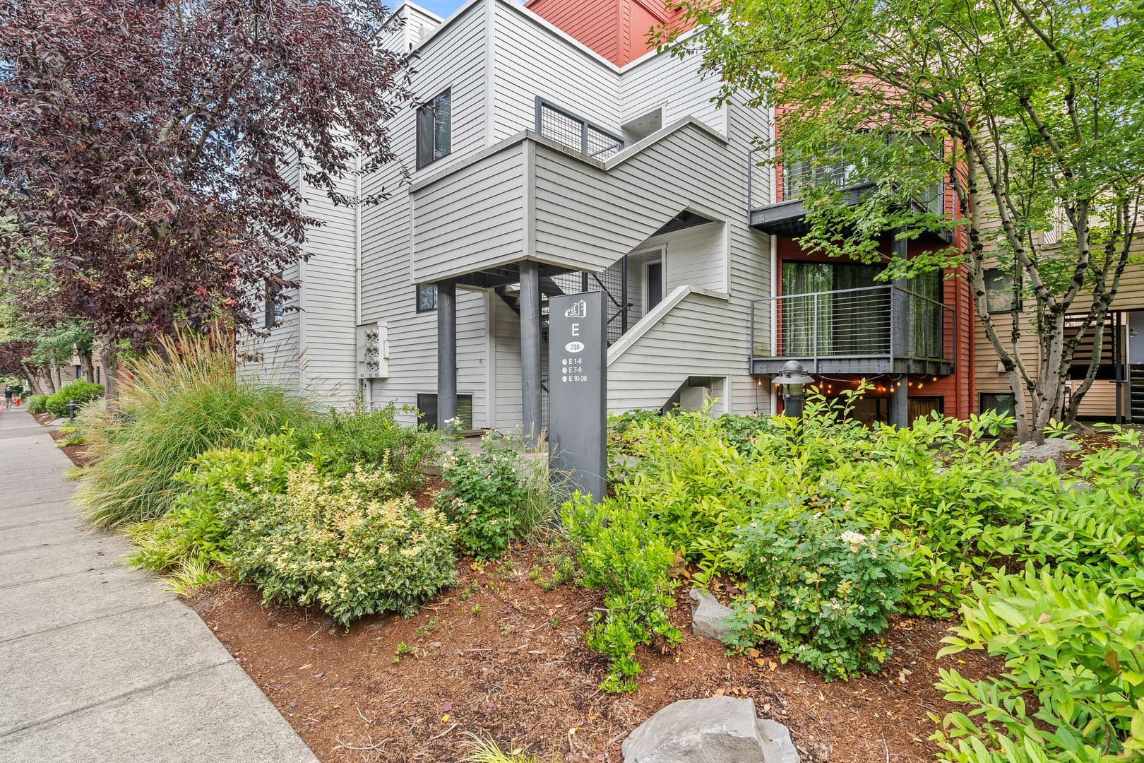 Portland Condo: 730 NW Naito Pkwy Apt E7