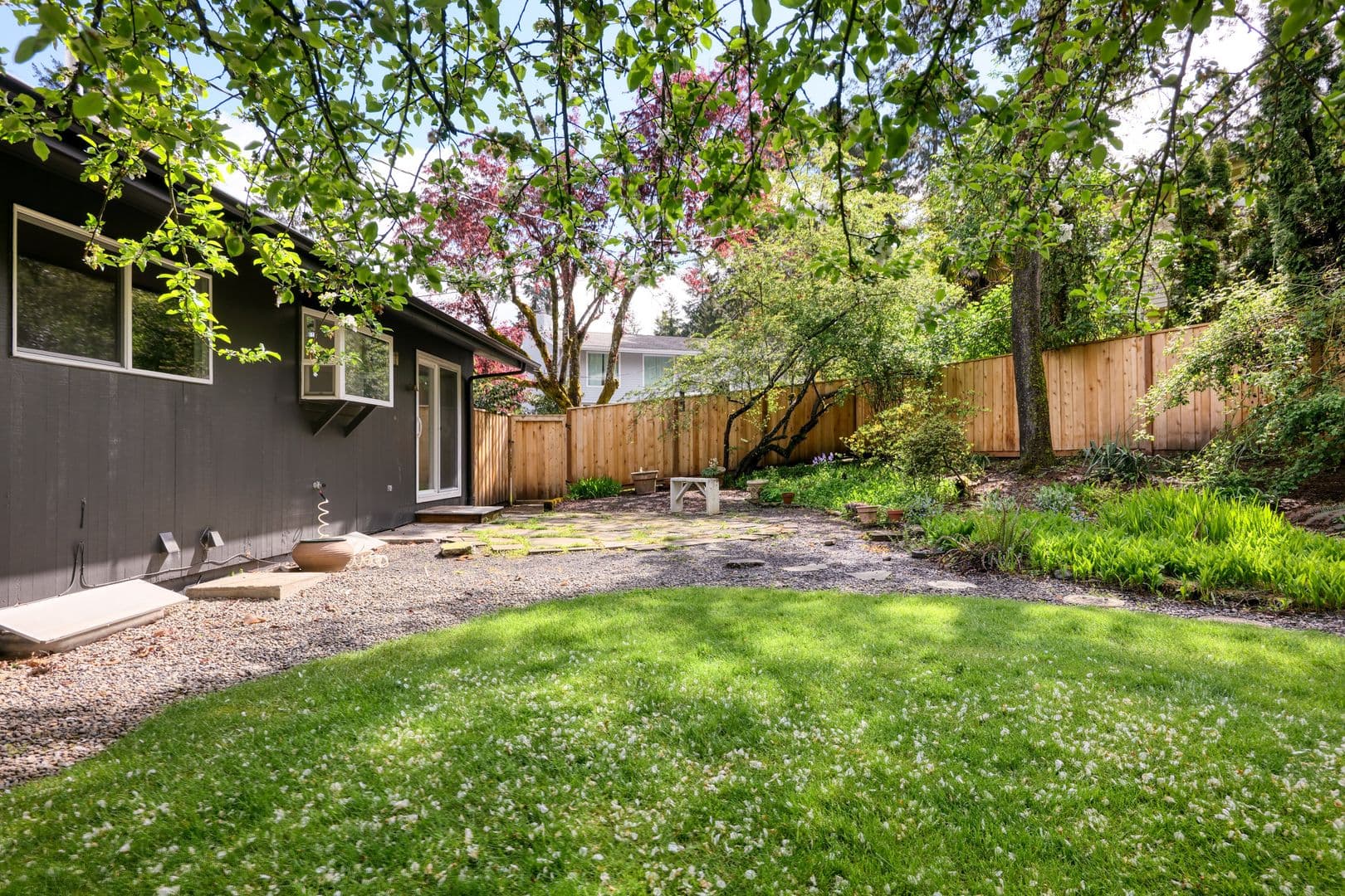 Lake Oswego House: 1698 Aspen St
