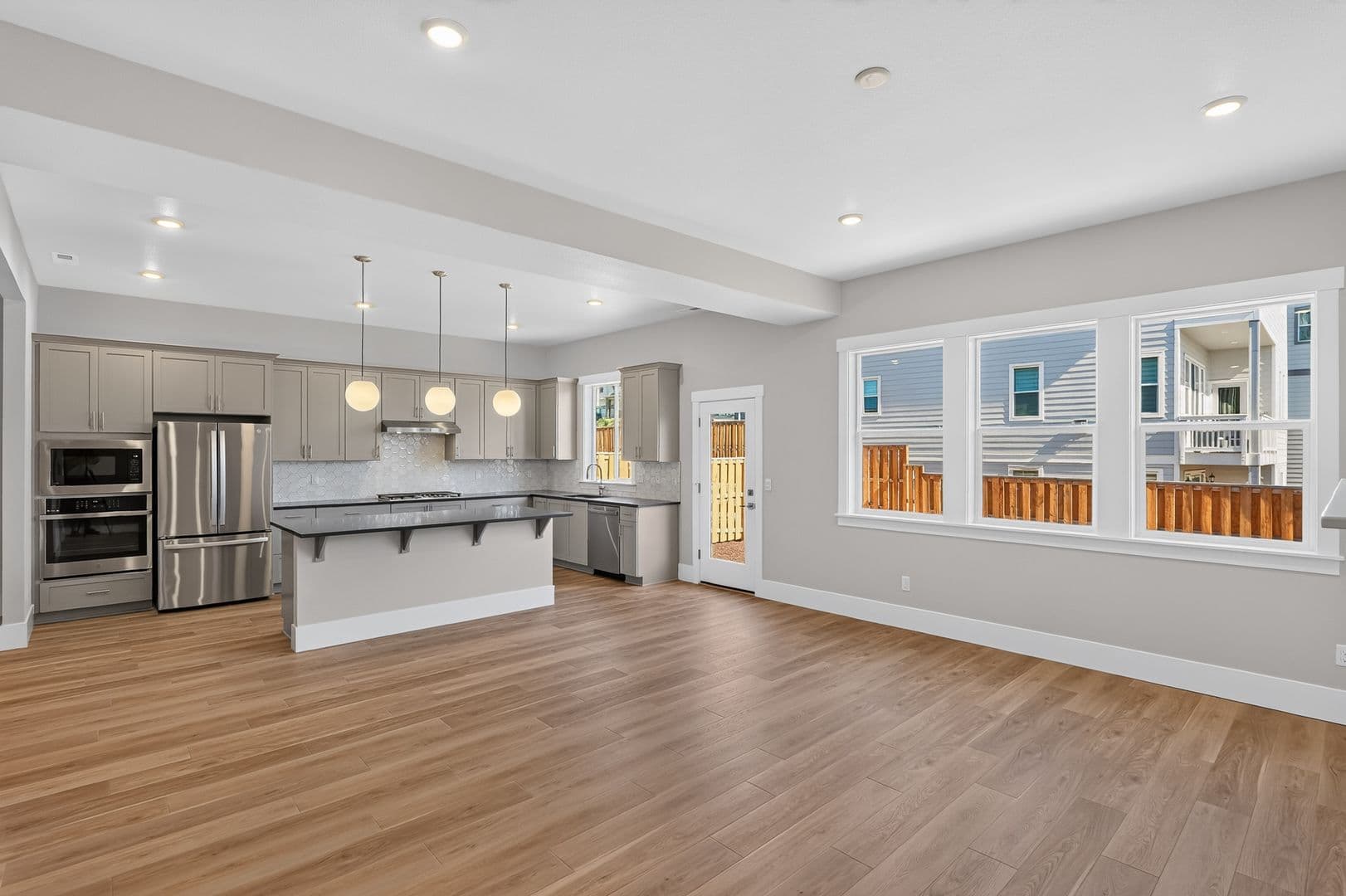 Beaverton House: 11810 SW 182nd Ave