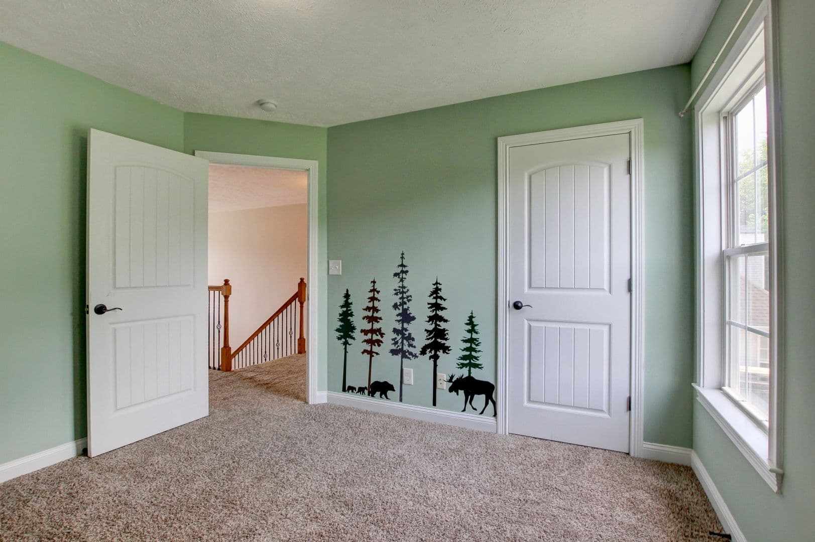 Clarksville House: 716 Cavalier Drive
