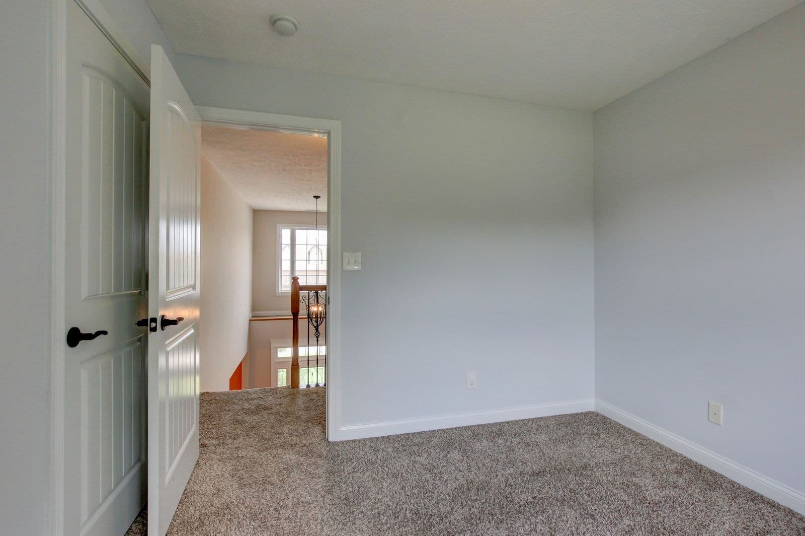Clarksville House: 716 Cavalier Drive