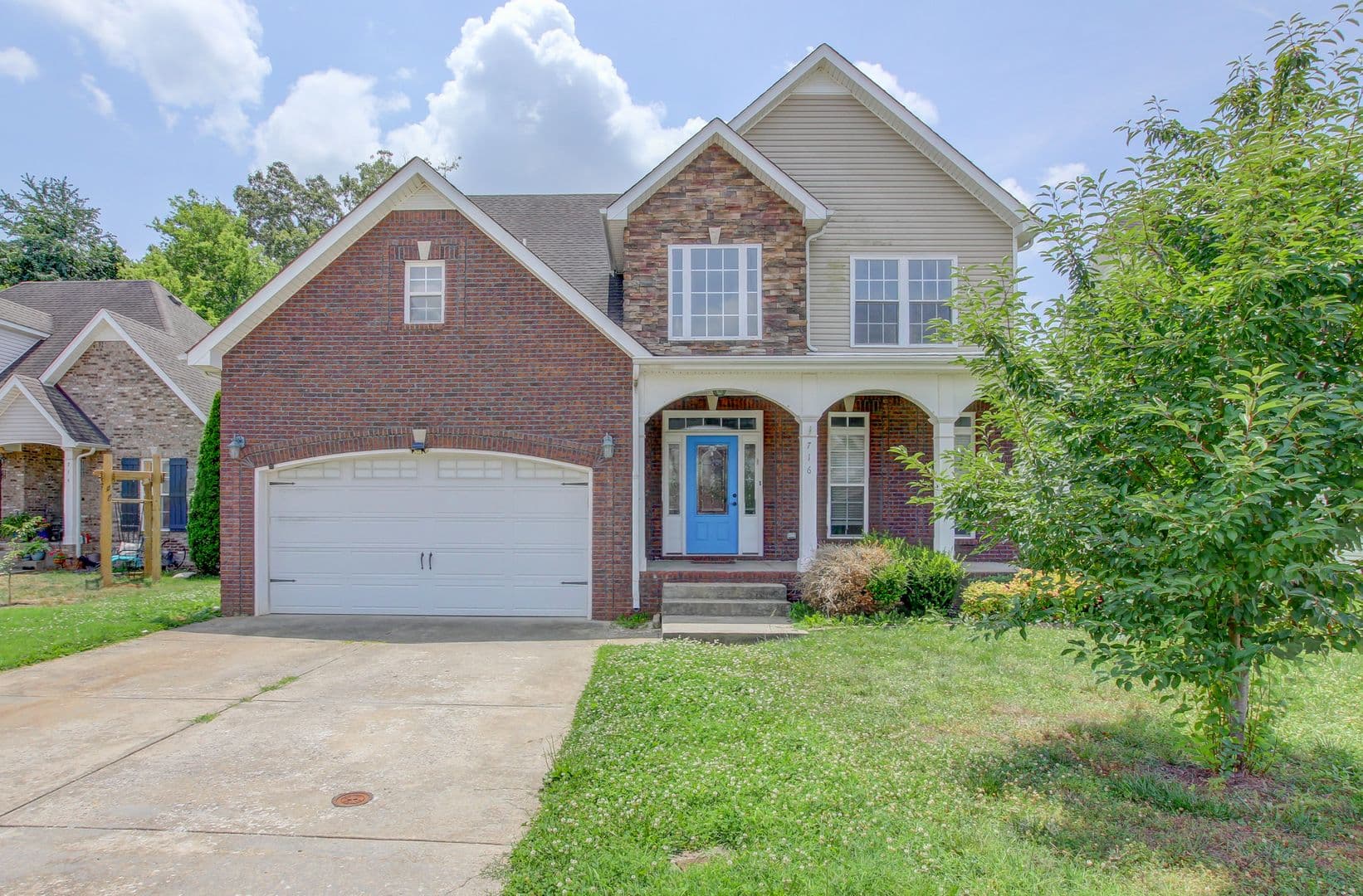 Clarksville House: 716 Cavalier Drive