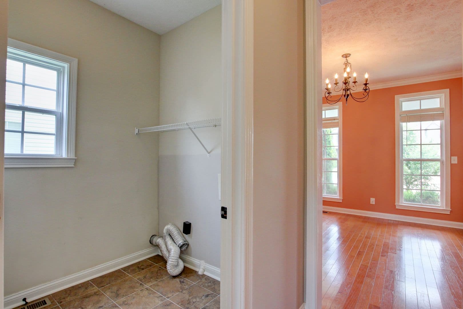 Clarksville House: 716 Cavalier Drive