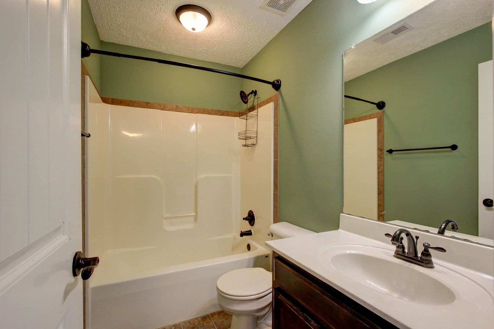 Clarksville House: 716 Cavalier Drive