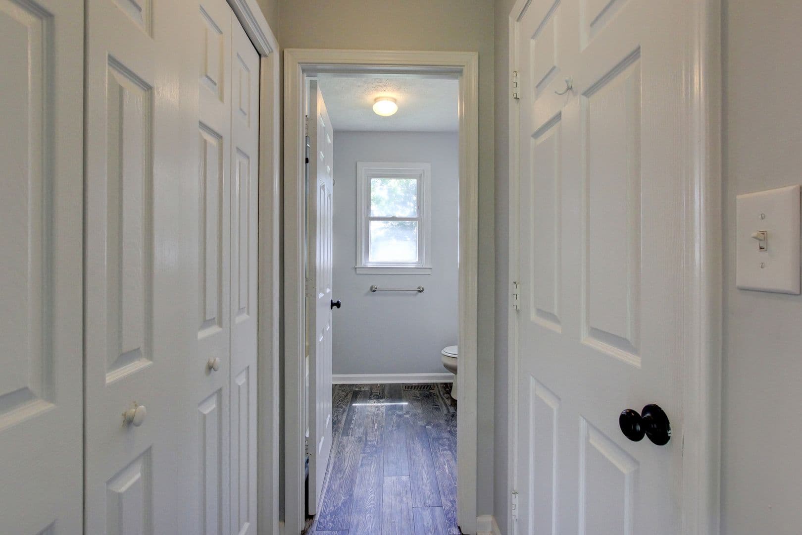 Clarksville House: 180 Kings Deer Drive