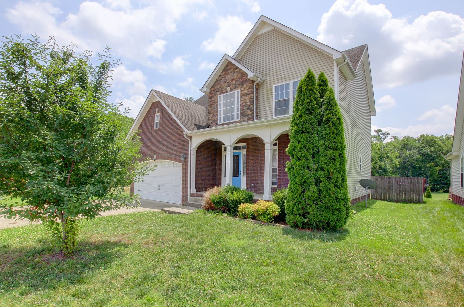 Clarksville House: 716 Cavalier Drive