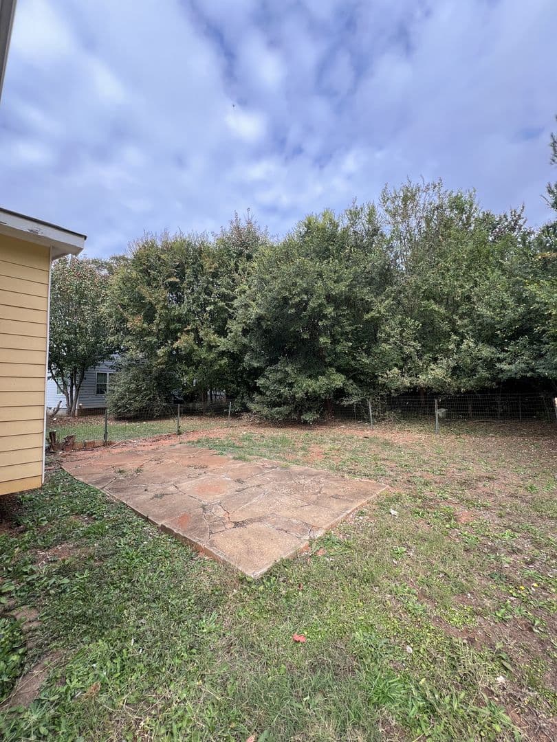 Athens Apartment: 390 Hawthorne Extension