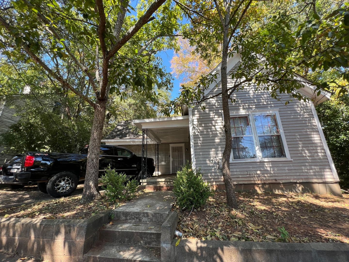 Athens Apartment: 650 Reese Street