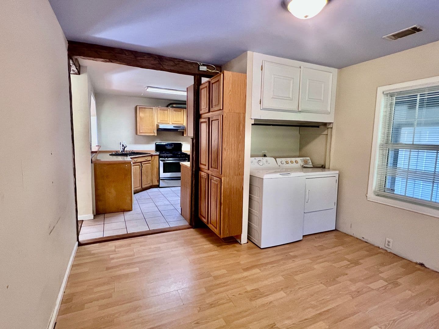 Athens House: 112 Cherry Lane