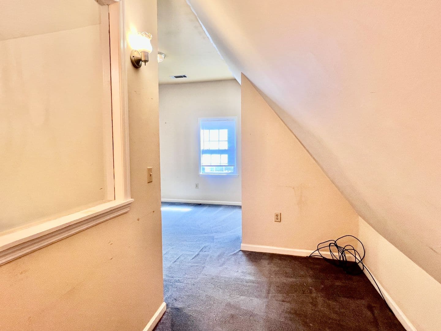 Athens House: 112 Cherry Lane