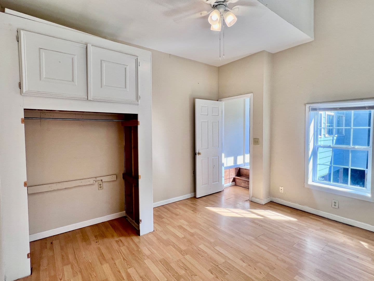 Athens House: 112 Cherry Lane