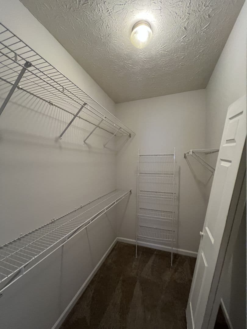 Athens Apartment: 390 Hawthorne Extension