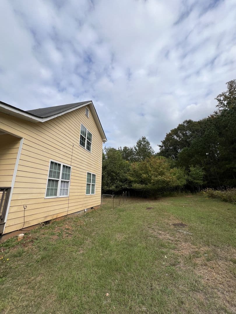 Athens Apartment: 390 Hawthorne Extension