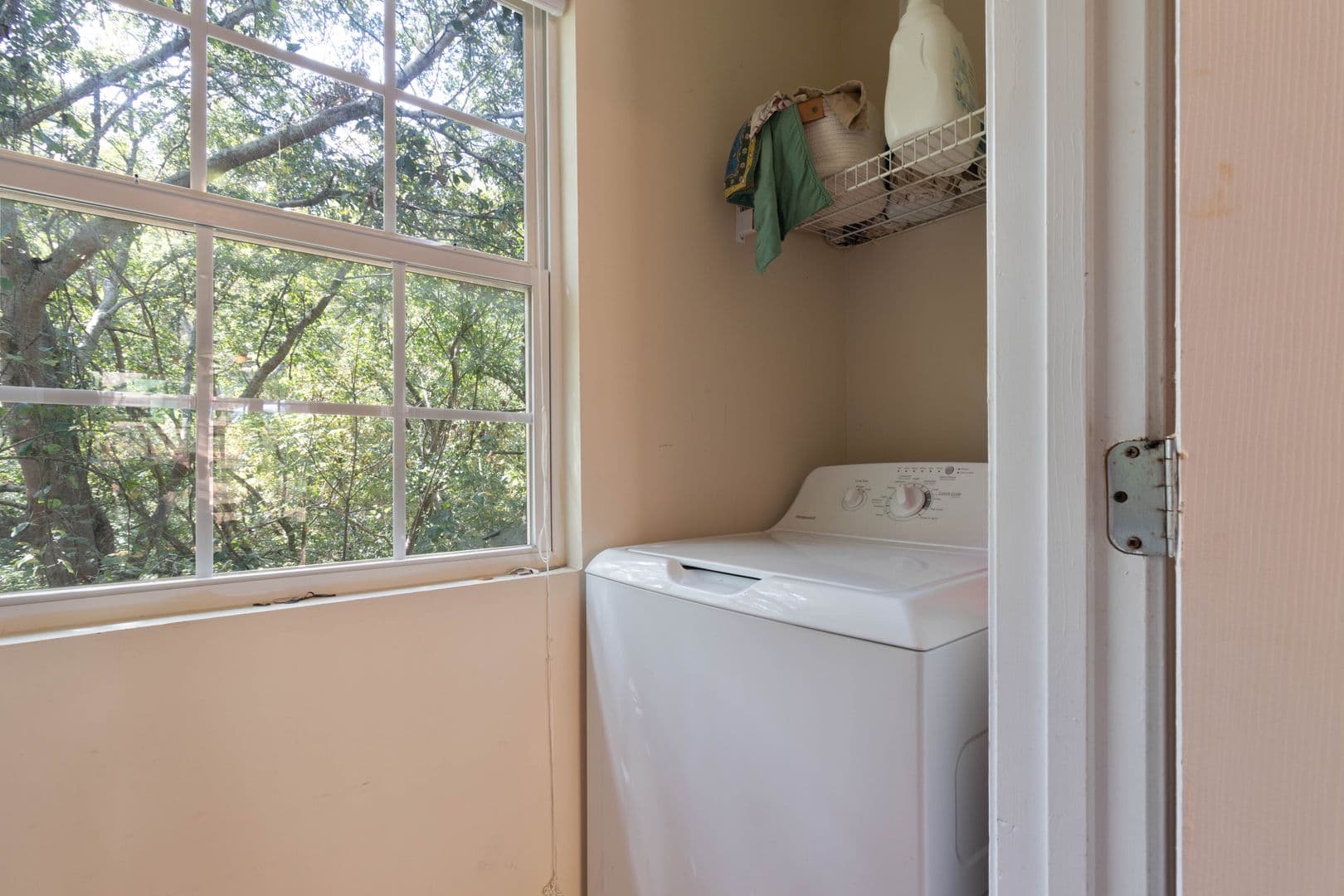 Athens House: 162 Herring Street