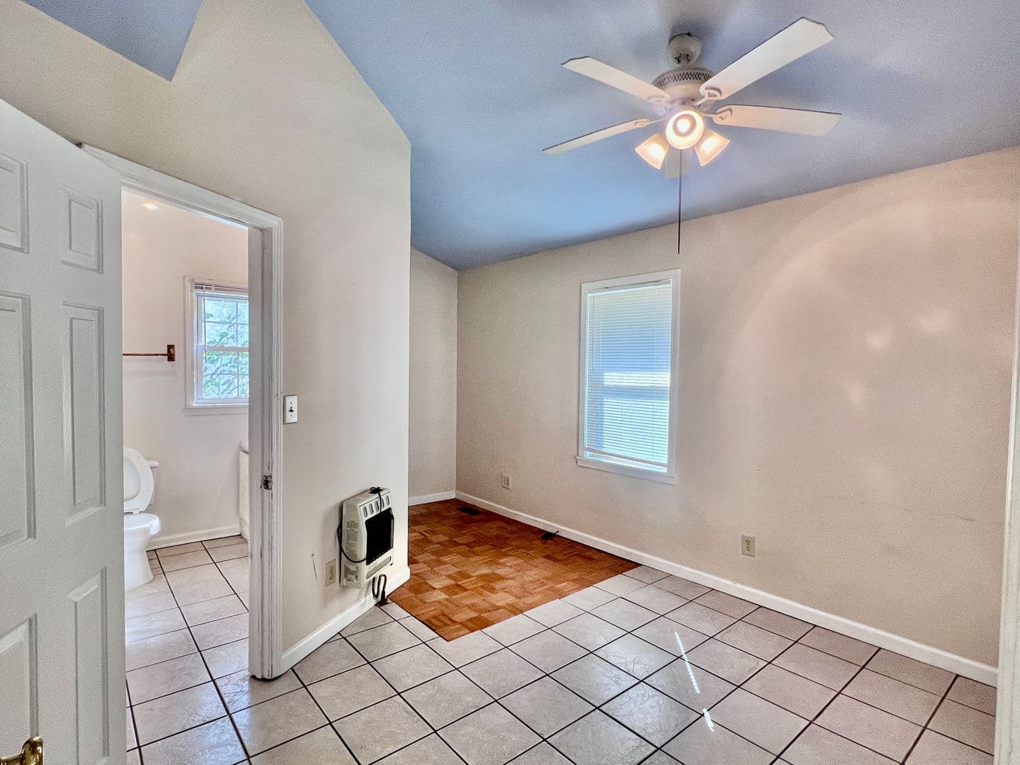 Athens House: 112 Cherry Lane