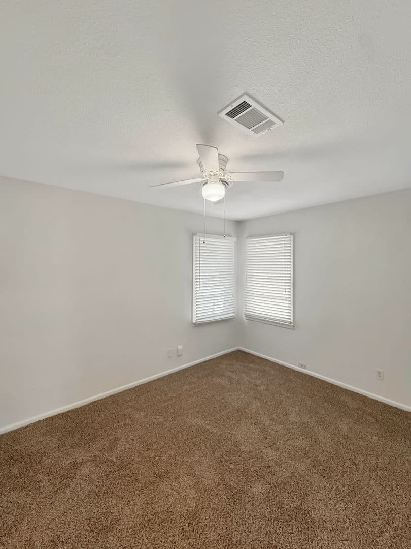 Fort Worth House: 8016 Wyatt Dr