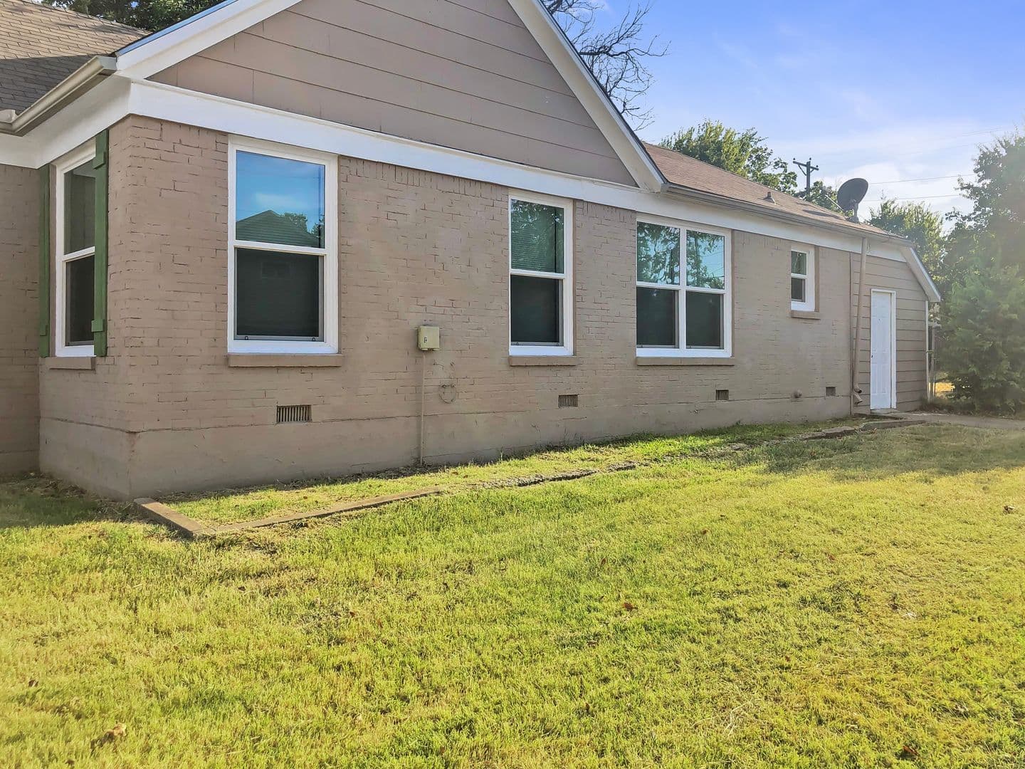 Fort Worth House: 3800 Frazier Ave